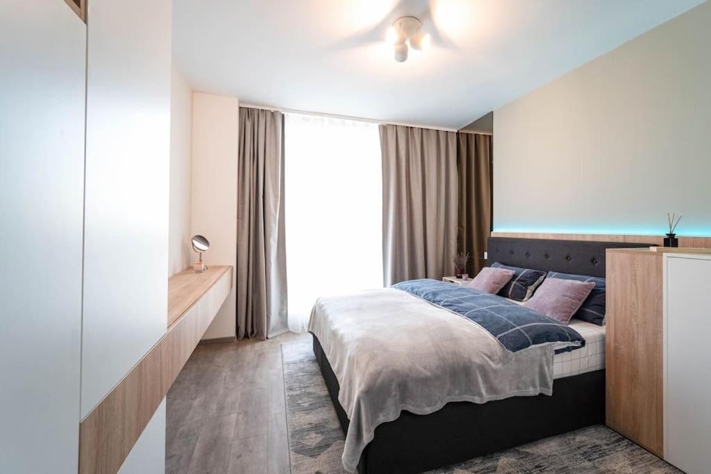 Apartment Vivalia V6, Free Private Parking Temešvár Exteriér fotografie